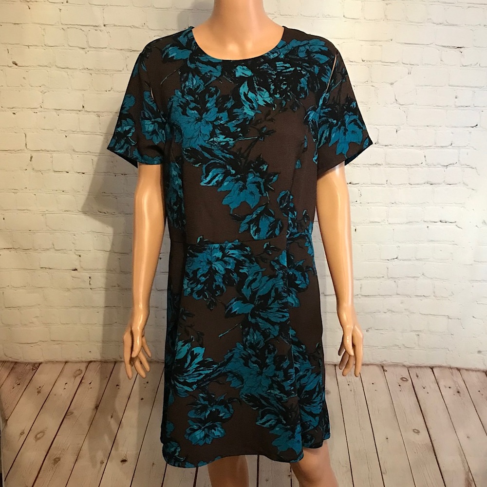 Who What Wear brown & blue floral dress Size XXL